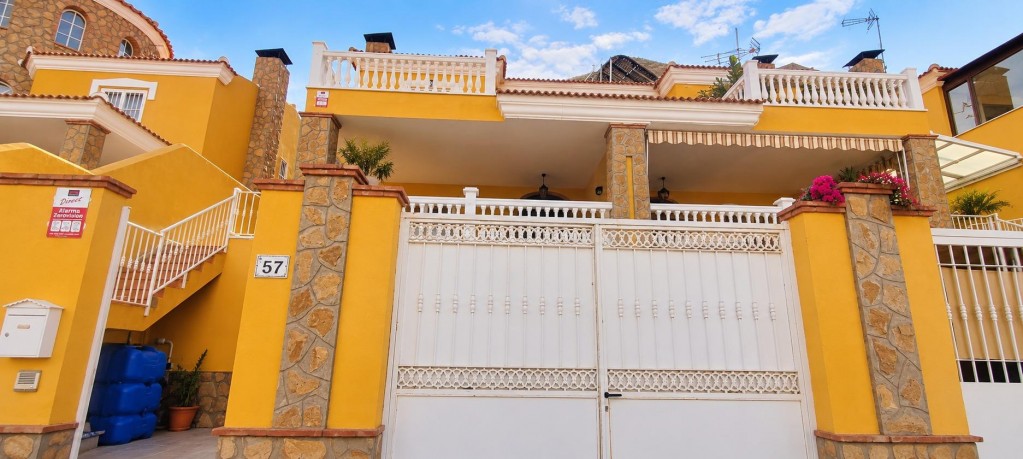 La Almería en Envia Casa-Chalet en Venta en Envia